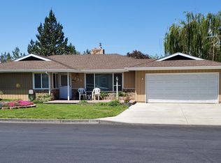 1731 SW 17th St, Redmond, OR 97756