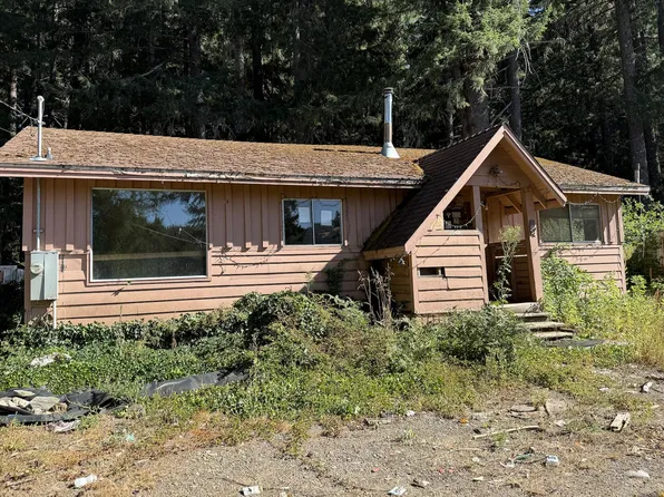 1491 Buck Mountain Rd, Bridgeville, CA 95526