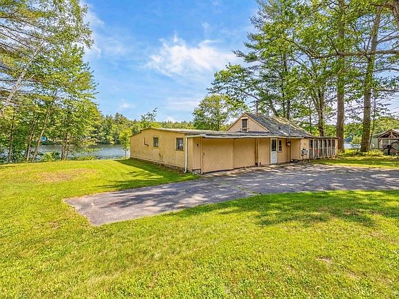 2nd image of 24 Cote Ln