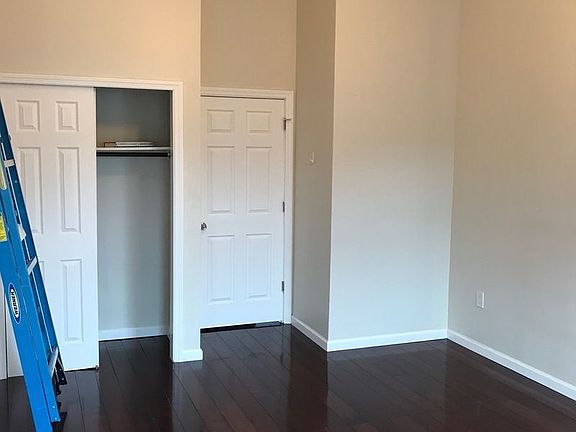 5th image of 2917 Astoria Blvd