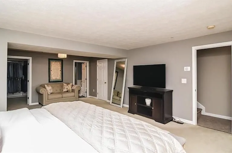 14 Georgetowne Dr — Photo 18