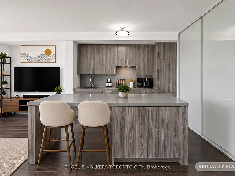 156 Portland St #606 — Photo 6