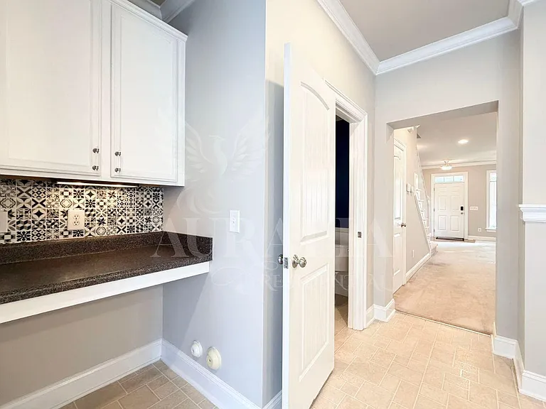 7754 Acc Blvd — Photo 12