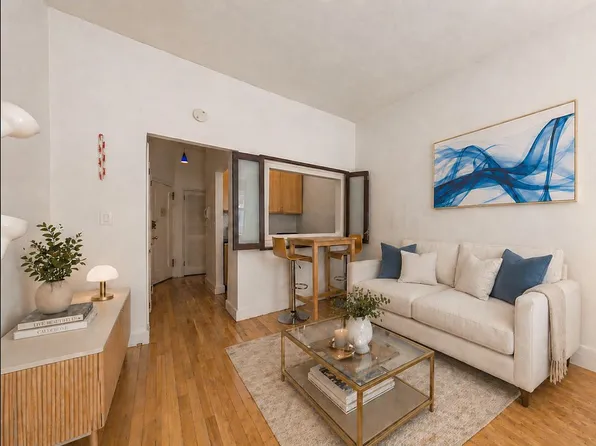 340 E 83rd St APT 1A, New York, NY 10028