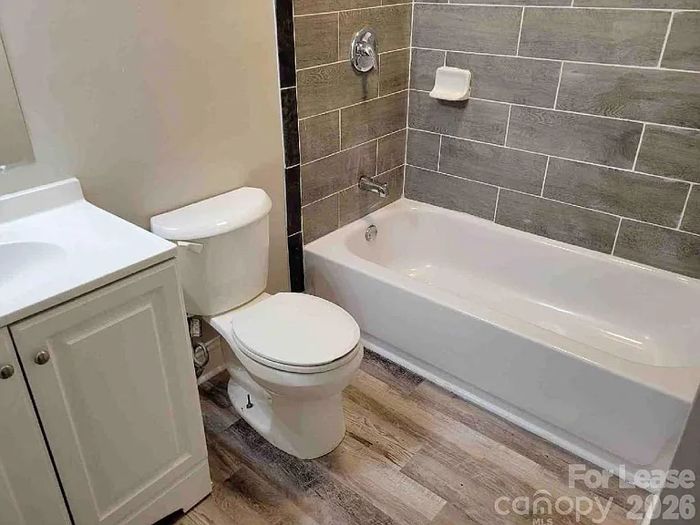 5405 Hilltop Cir — Photo 7