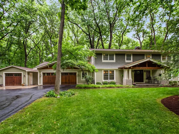 4N159 Wild Rose Rd, St Charles, IL 60174
