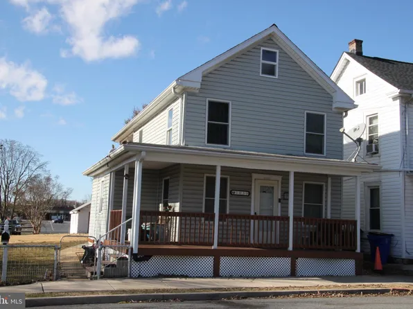 1039 Spruce St, Hagerstown, MD 21740
