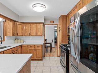 6810 Brookview Dr NE, Fridley, MN 55432
