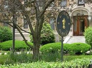 Riverway Square Condominiums, Boston, MA 02215