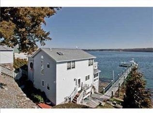 26 Alger Ave, Warwick, RI 02818