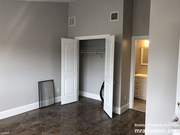 27 Dudley St. #4 Boston - Fort Hill Shared Unit Photo 7