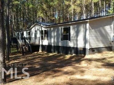 863 Alps Rd, Gay, GA, 30218