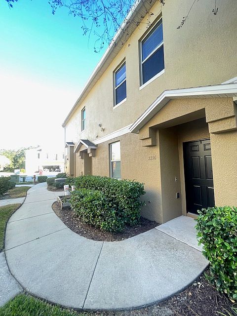 1st image of 2216 Betsy Ross Ln