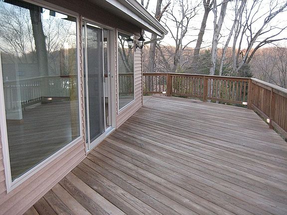 Main Deck Setting
