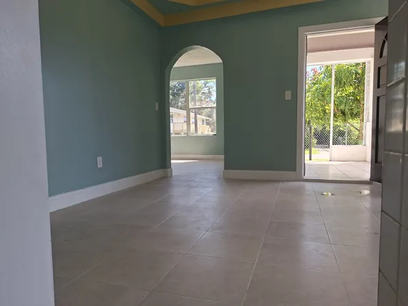 2808 Chapin St, Tampa, FL 33605