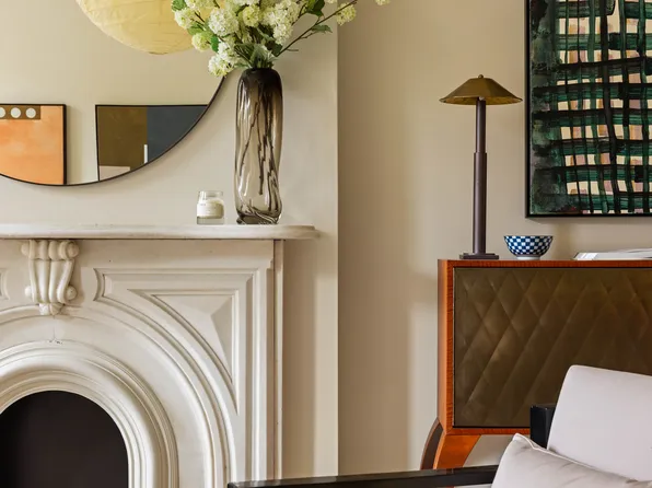 323 Clinton Street image 9 of 30