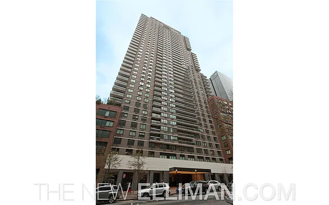 Sold by Douglas Elliman | media 25
