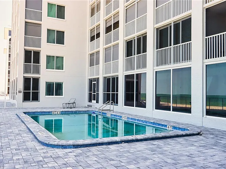 26000 Hickory Blvd #701 — Photo 21