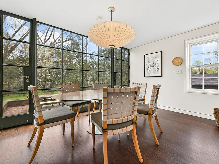 17 Farrar St — Photo 7