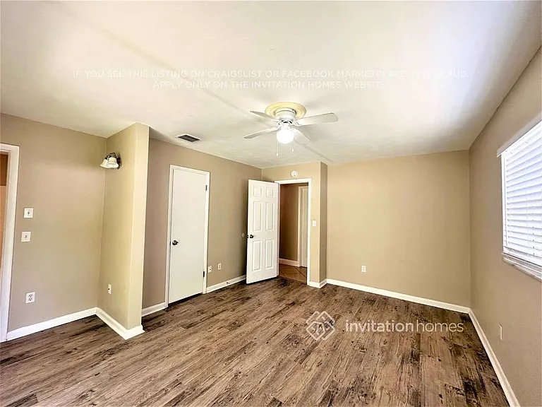1324 W Hartley Cir — Photo 15