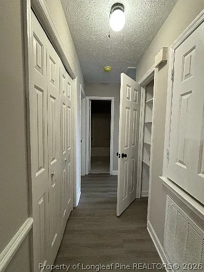 486 Sheffield Ct — Photo 8