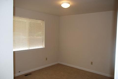 3rd image of 13806 107th Avenue Ct E