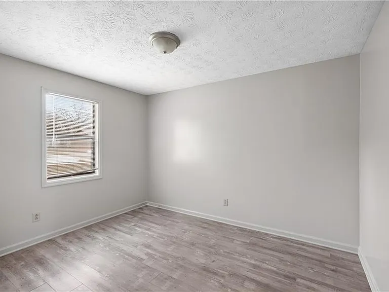 1007 New Lacy St #8 — Photo 14