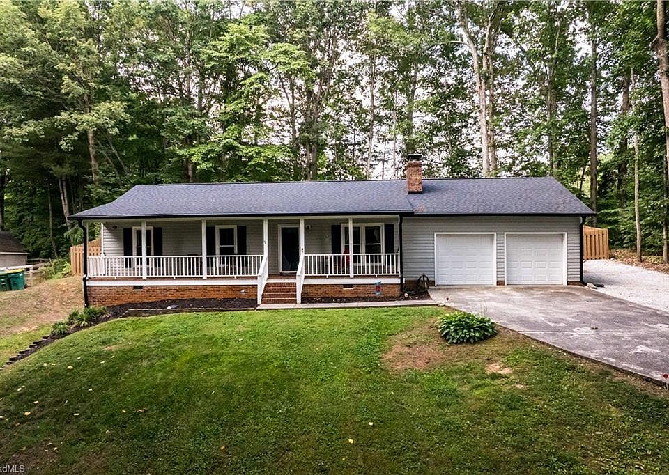 1st image of 1033 Alabnon Rd