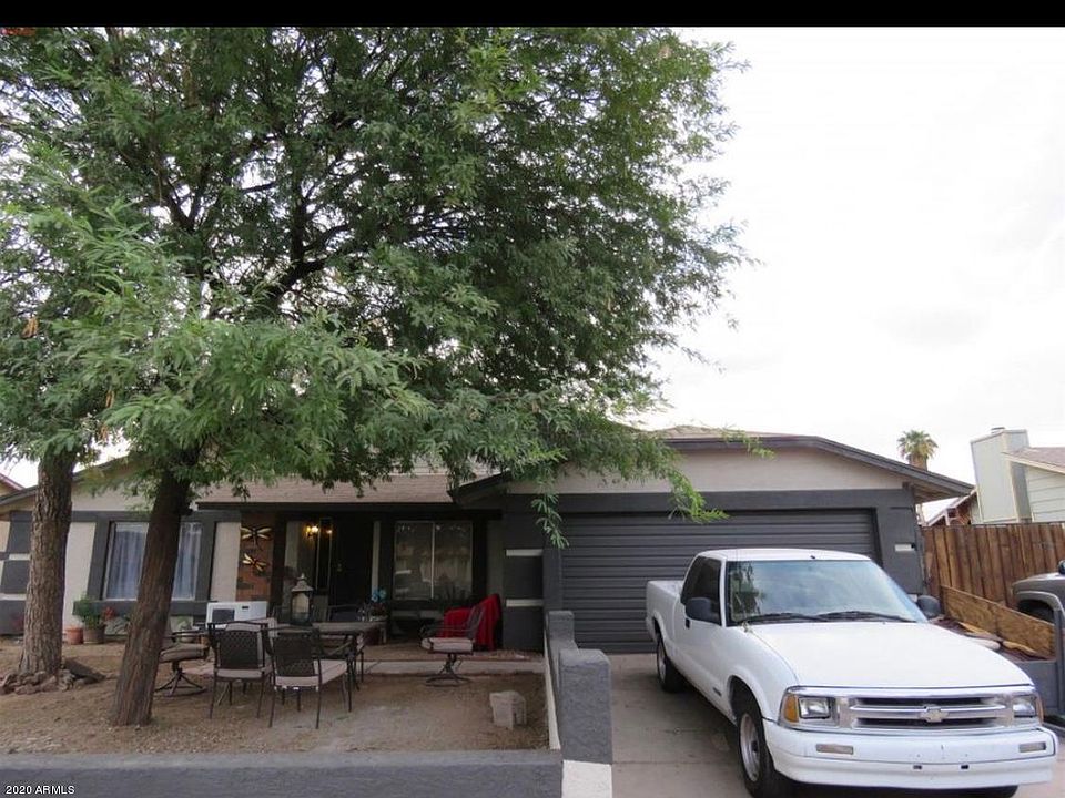 2nd image of 2327 N 45th Ave