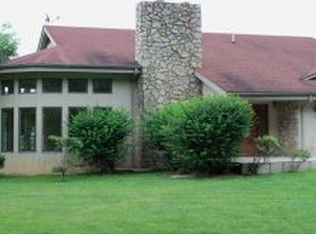 301 Wilson Rd, Erwin, TN 37650