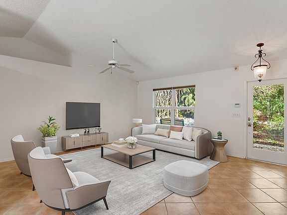 4th image of 14344 N Road