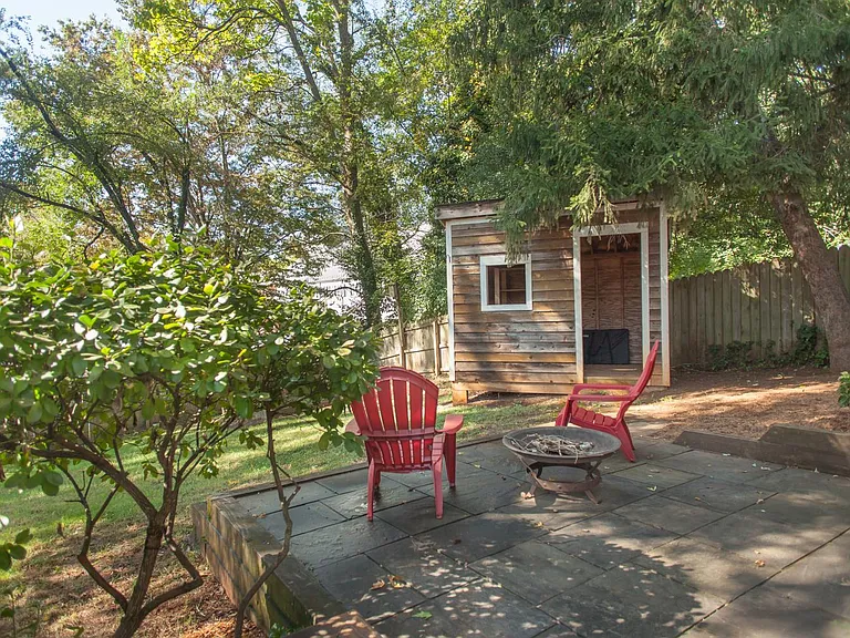 1312 Poplar St — Photo 54