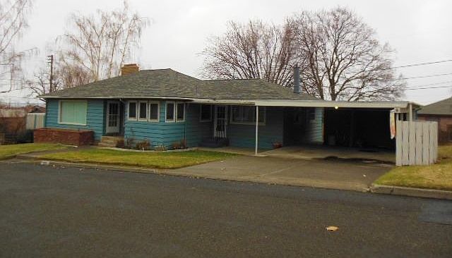 2nd image of 809 Davis St