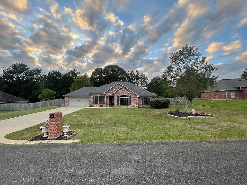 1st image of 108 W Tyler Ln