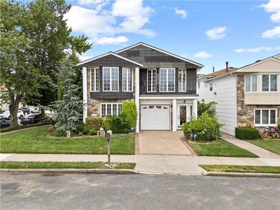 4 Bangor St, Staten Island, NY, 10314