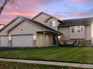 3620 Brentwood Dr, Monticello, MN 55362