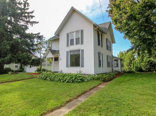 403 E Main St, Cambridge, WI 53523