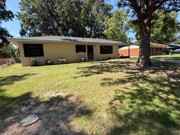 1302 Nebraska St, Pine Bluff, AR 71601