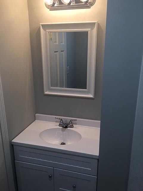 1st image of 7216 Parkview Ave