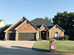 2303 E Will Rogers Dr, Stillwater, OK 74075