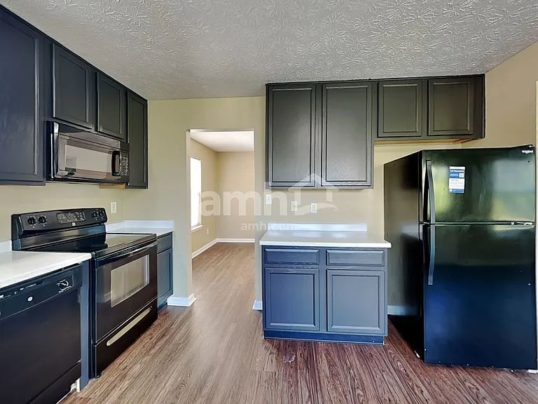 5666 Congressional Pl — Photo 3