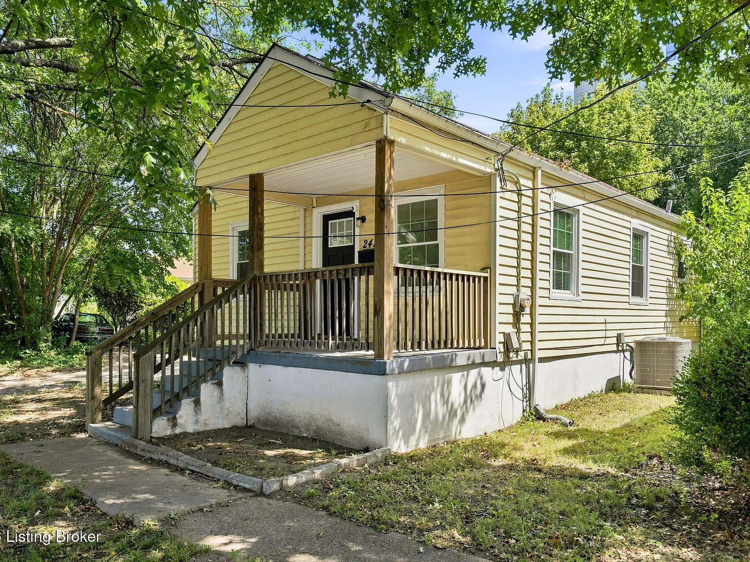 2 bed, 1.0 bath, 867 sqft, $1,400 — Photo 2