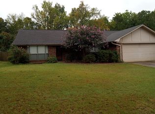 62 Kensington Dr, Conway, AR 72034