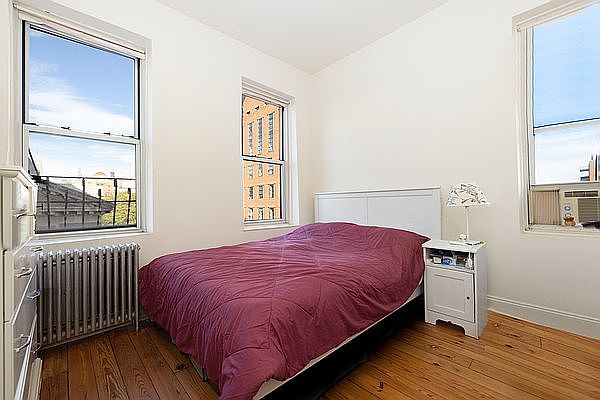 1st image of 224 Sullivan St #19