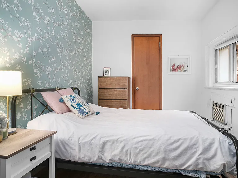 305 W 90th St #1A4FL — Photo 5