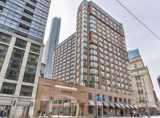7 Carlton St #1406, Toronto, ON M5B 2M3