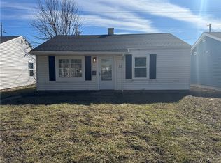 84 A St, Niagara Falls, NY 14303