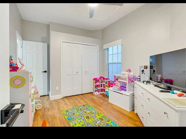 2707 Scarborough Dr — Photo 23