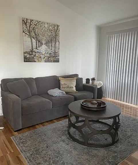 1301 Lake Cir — Photo 9