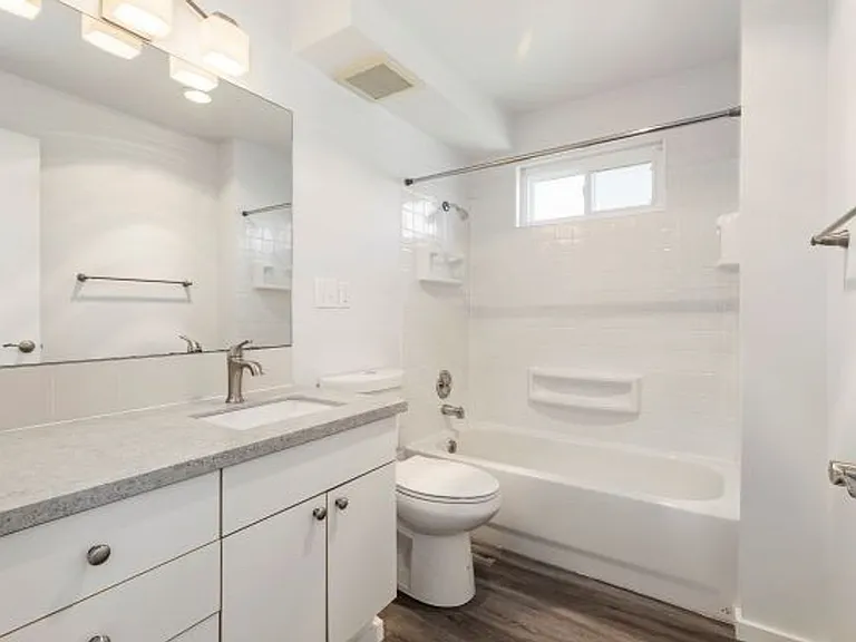 Ekilai Apartments - Spacious 1 Bed, 2 Bed Units & 3 Bed Units, w/ Private Balcony ~ Designer fini... — Photo 53